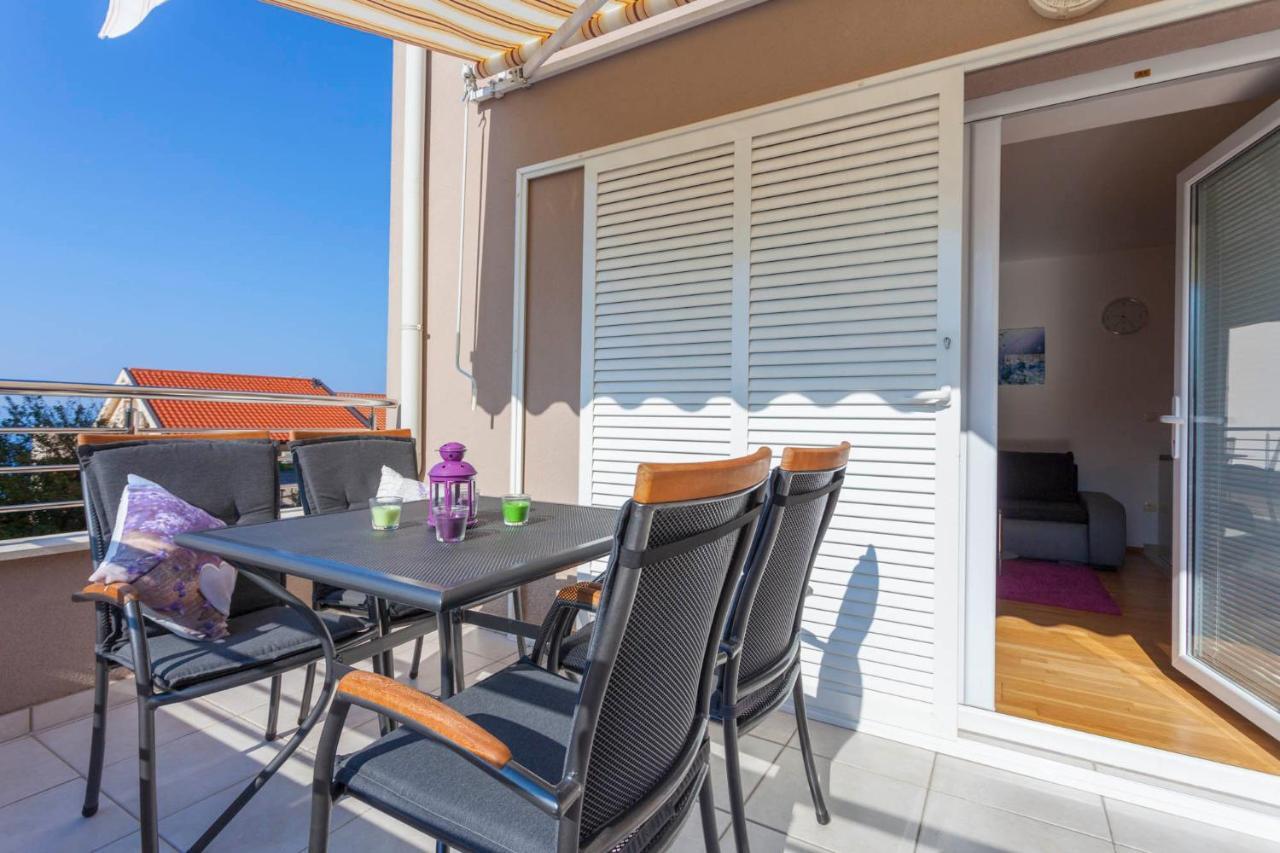 Apartments Dora Makarska Exterior photo